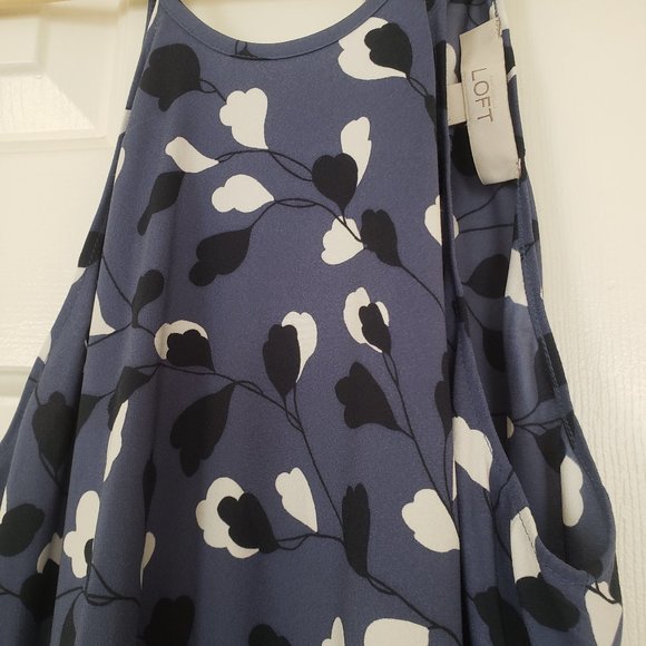 Loft Dusky Blue Floral Dress - Spaghetti straps and tie waist. Size XS - Picture 6 of 13